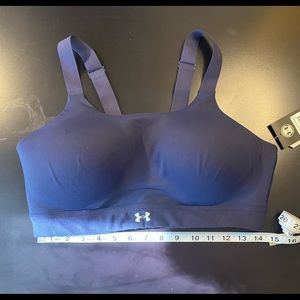 NWT Under Armour high-impact 38D sports bra